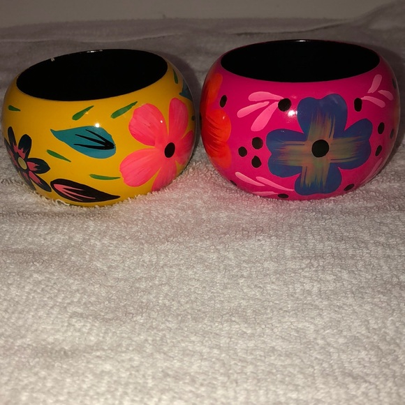 💕2 Bracelet Bundle💕 - Picture 3 of 5